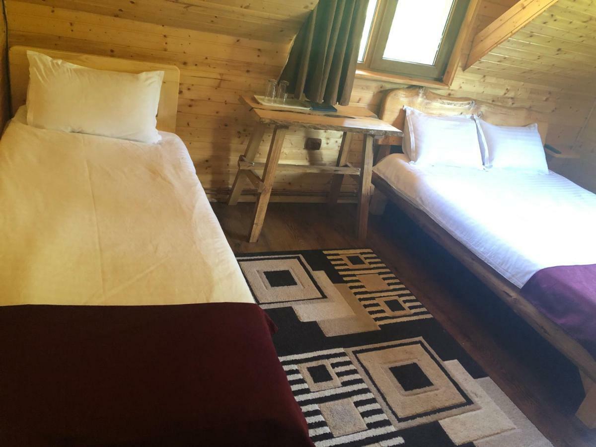 Cabana Ancutei Rucar  Bagian luar foto